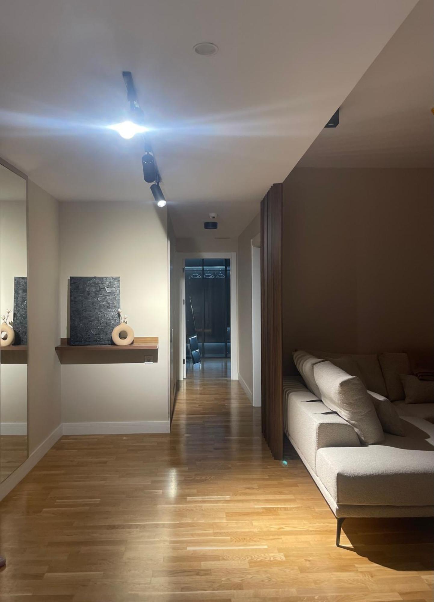 180° View Apartment In Diamond Building Skopje Exterior photo