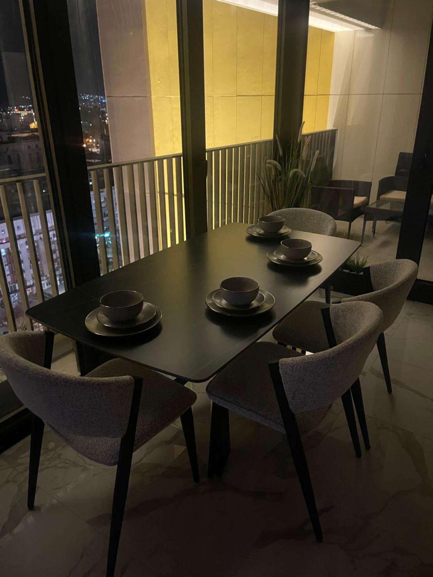 180° View Apartment In Diamond Building Skopje Exterior photo